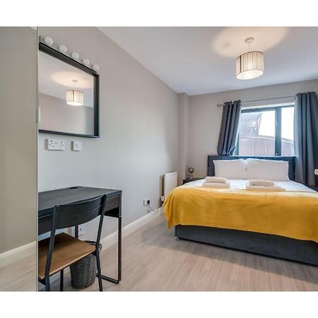 Central Belfast Apartments: Citygate Exterior foto