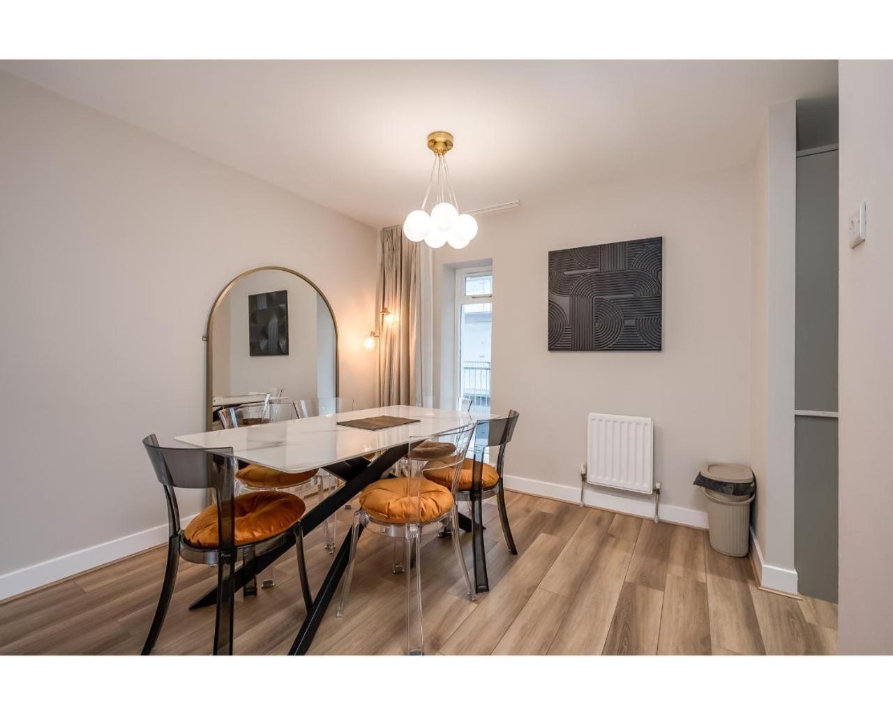 Central Belfast Apartments: Citygate Habitación foto
